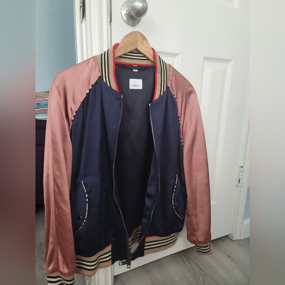 Jacket - Picture 2 of 4